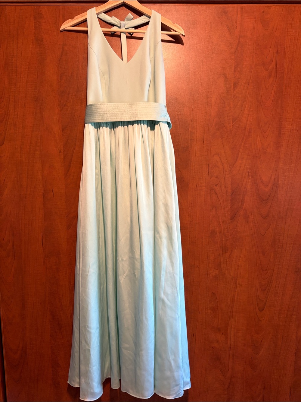 White by Vera Wang Mint Green V-Neck Sleeveless Gown